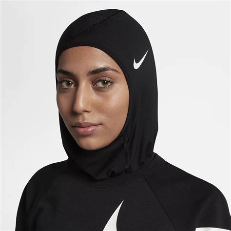 Nike pro hijab